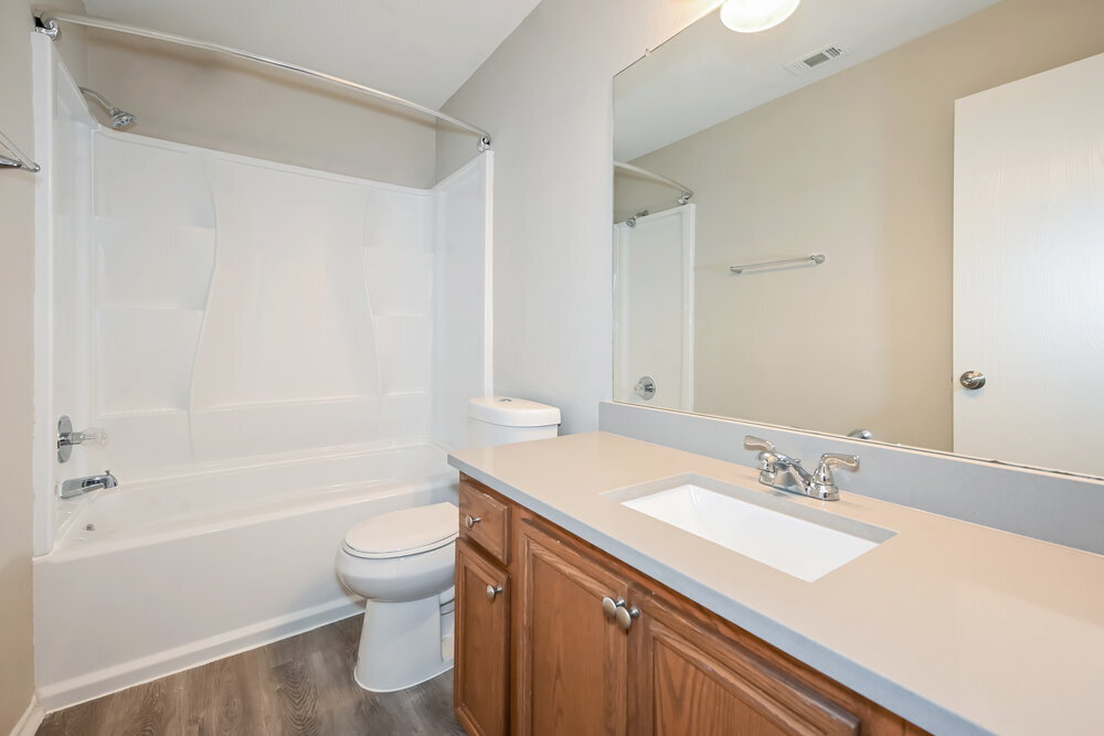 Building Photo - 1326 Misty Dr