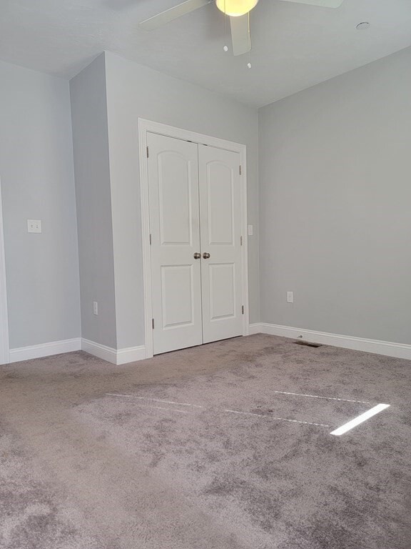 Building Photo - 946 Warren Ave