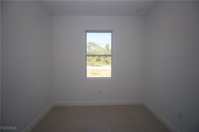 Building Photo - 1262 Milwaukee Blvd