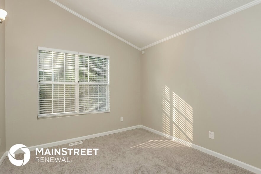 Building Photo - 6023 Colt Ridge Trail SE