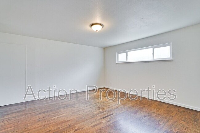 Building Photo - 4225 Borina Dr