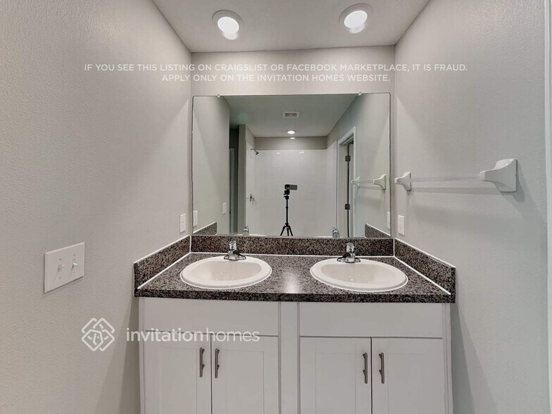 Building Photo - 7125 Amelia Cove Ct