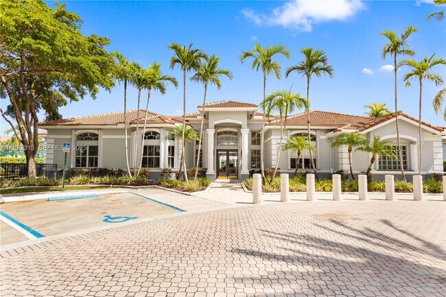 Building Photo - 9645 NW 1st Ct