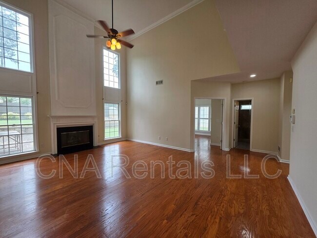 Building Photo - 1713 Paramore Pl NE