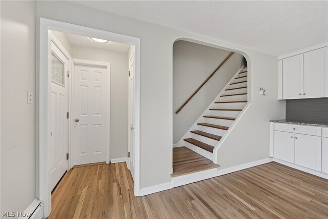 Building Photo - 20945 Halworth Rd