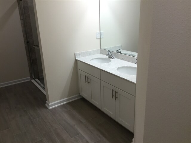 Building Photo - 297 N Hamilton Springs Rd