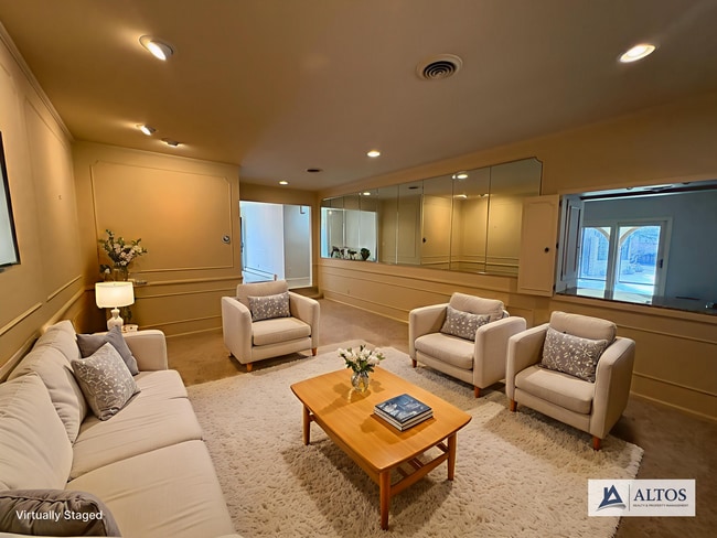 Building Photo - Gorgeous 4 bed 5 bath Luxury rental in Cherry Hills Village!