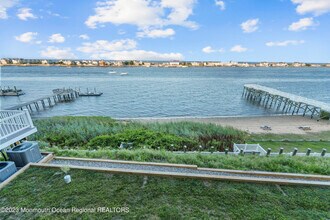 Building Photo - 200 Portland Rd