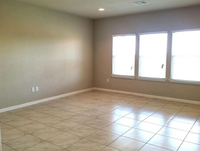 Building Photo - 1137 La Conterra Blvd
