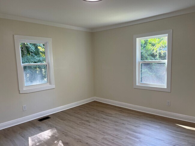 Building Photo - 2 Bed, 1 Bath Home for Rent – $1,250/Month