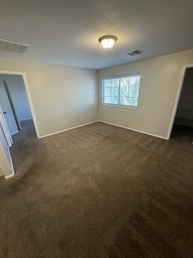 Building Photo - 3793 S Chaparral Rd