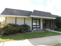 Building Photo - 1308 Court O