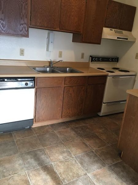 Building Photo - South Forks II Apartments