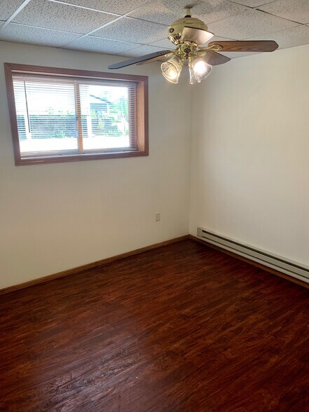 Building Photo - 416 Winnebago St