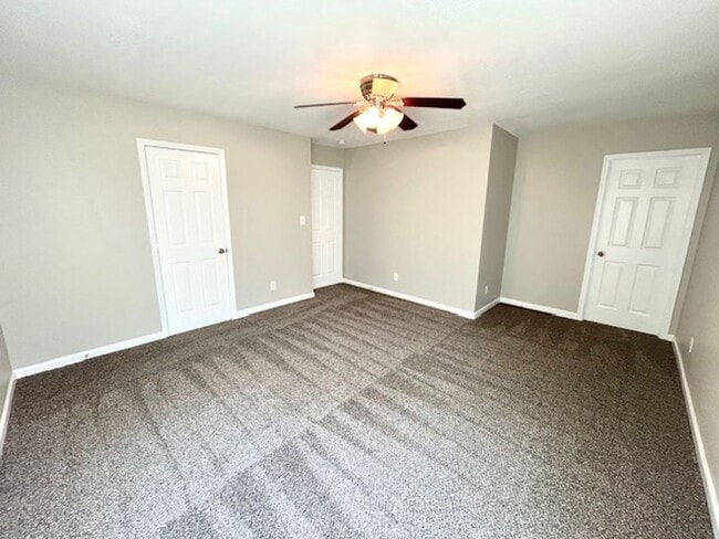 Building Photo - New Move In Special-$300 off first month's rent. Move In Ready Home in Prime Madison Location!