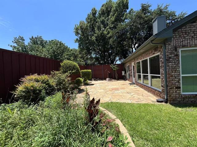 Building Photo - 3860 Beaumont Ln