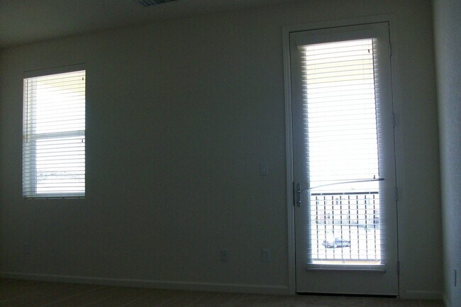 Building Photo - Wonderful  Lennar Home in De Andera