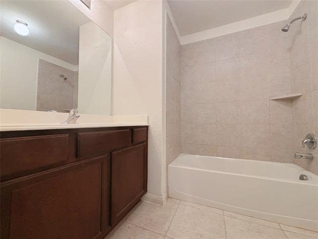 Building Photo - 324 Lavaca Dr