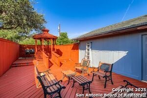 Building Photo - 1918 Lotus Blossom St