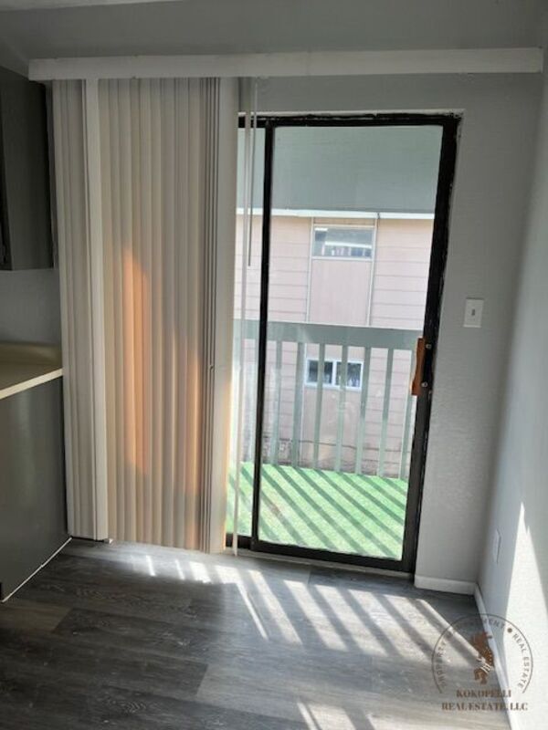 Building Photo - 464-32 1/8 32 1/8 Rd