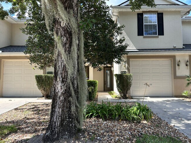 Building Photo - Oakleaf Plantation – Townhome – Briar Oaks