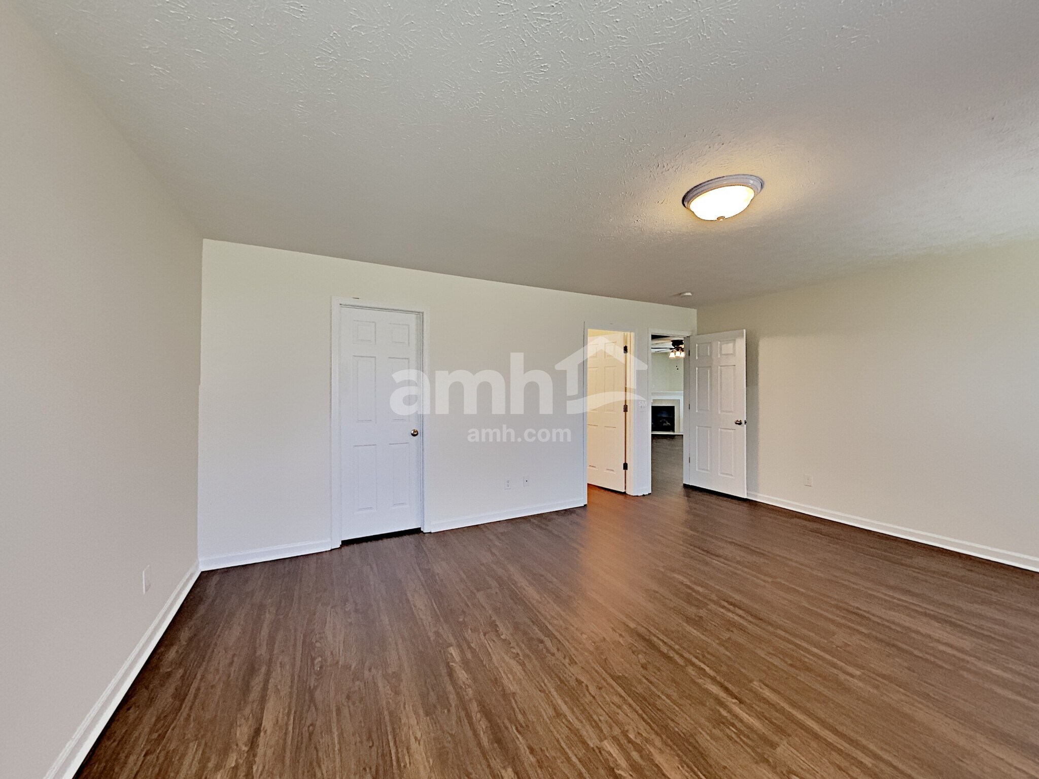 Building Photo - 334 Stewart Springs Dr