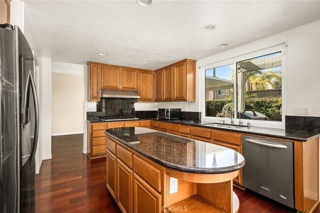 Building Photo - 4867 Tremezzo Dr