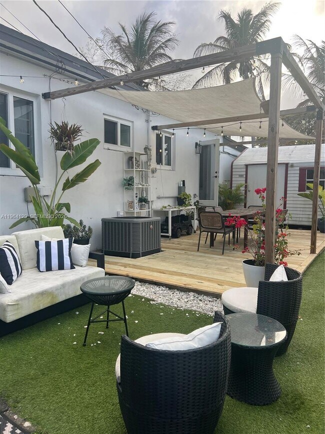 Building Photo - 295 NW 117th St