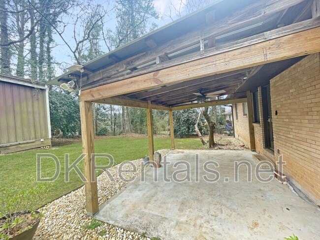 Building Photo - 481 Virginia Pl SE