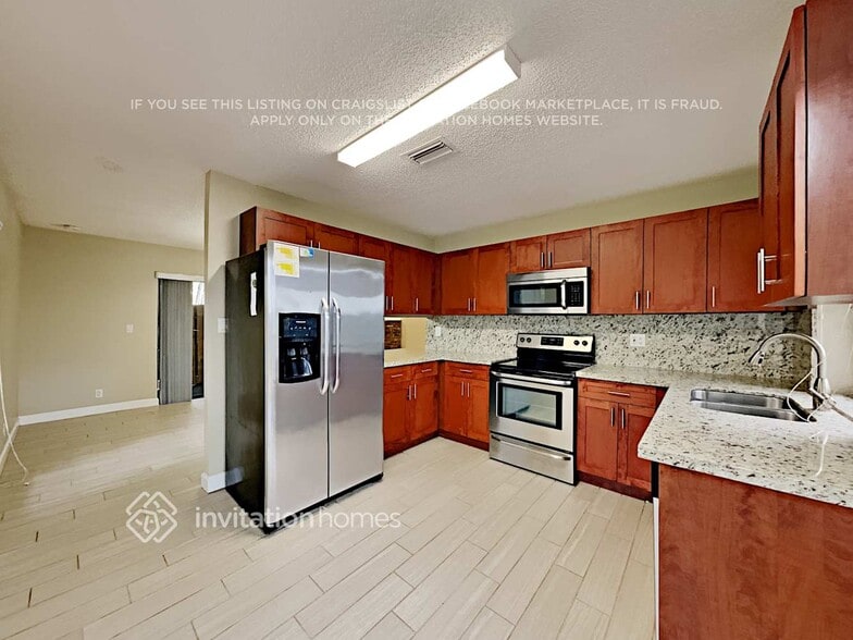 Building Photo - 40 Birch Dr