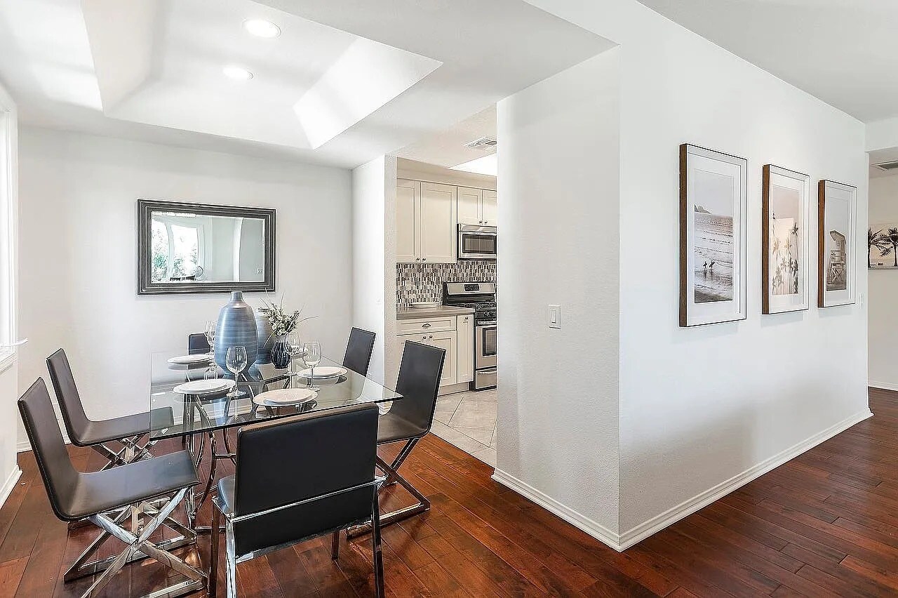 Building Photo - 1650 Veteran Ave