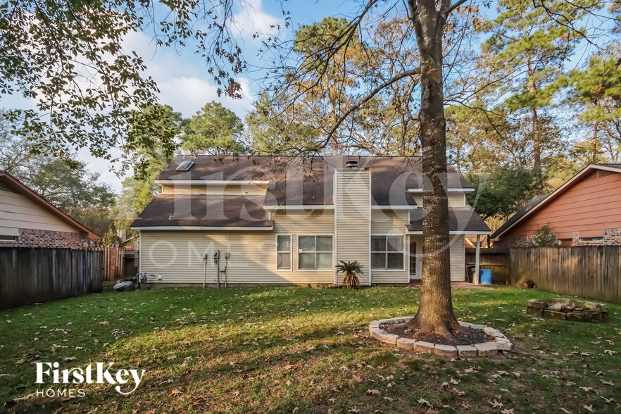 Building Photo - 3210 Lake Stream Dr