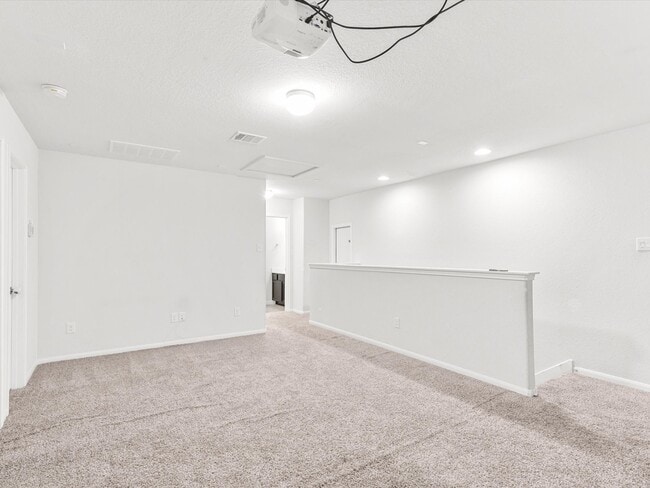 Building Photo - 23827 Pennington Hills Dr