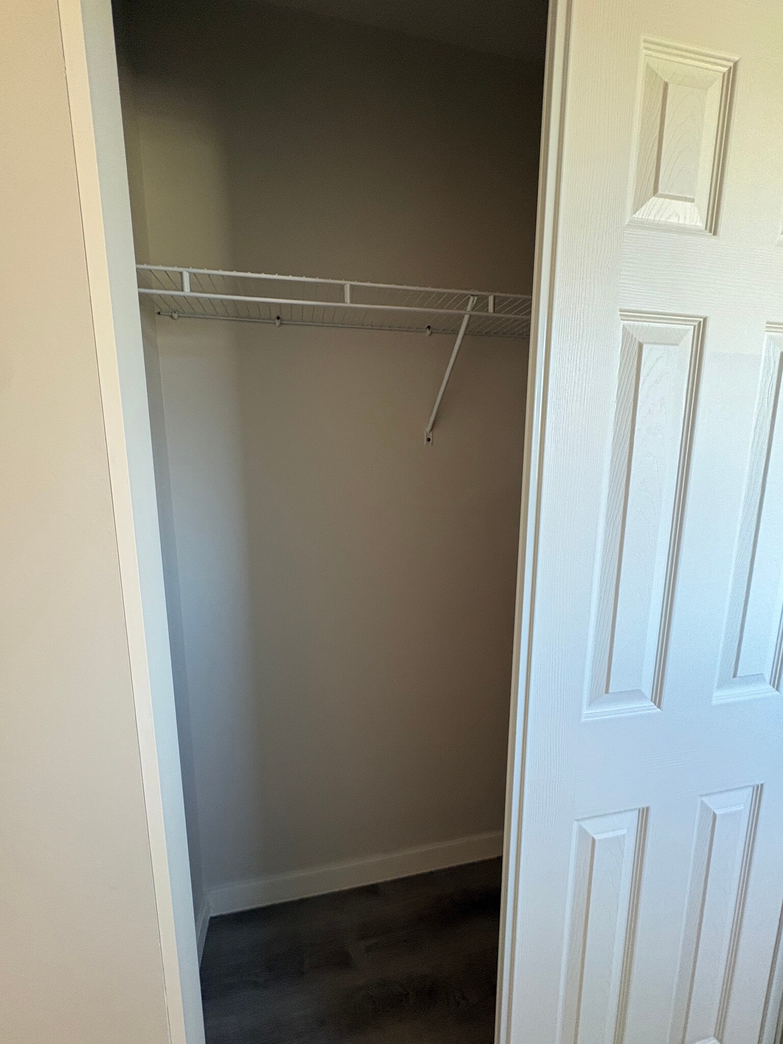 Building Photo - 2210 Arden Ct N