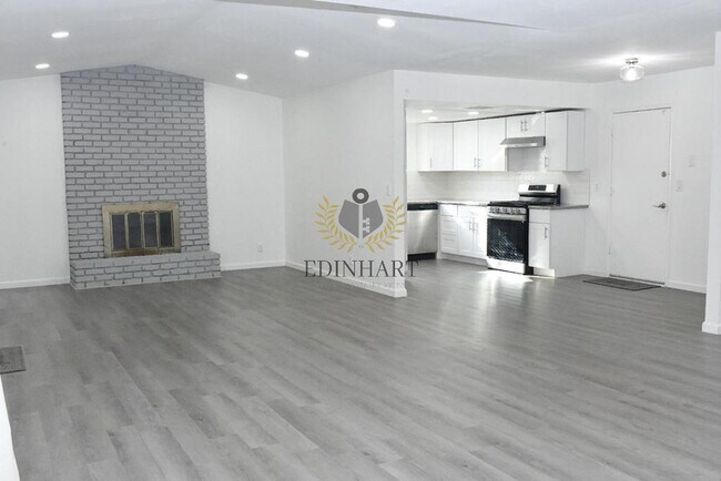 Building Photo - 5276 E Inyo St