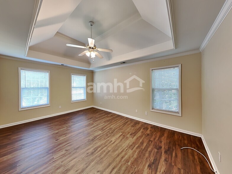 Building Photo - 2380 Sailor Ln