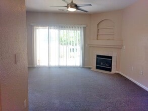 Building Photo - Cozy 2-Bedroom, 2-Bathroom Condo at The Boulders at Broadlands – Available May 5!