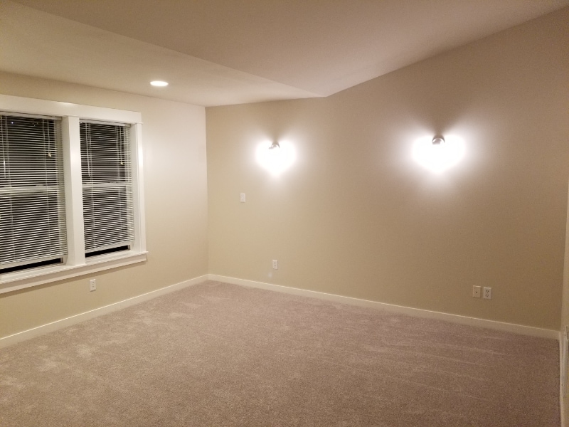 Building Photo - 1813 S Bush Pl
