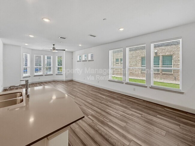 Building Photo - 6064 Silverado Trail