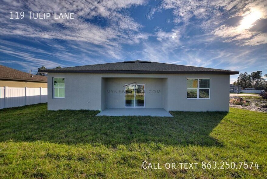 Building Photo - 119 Tulip Ln