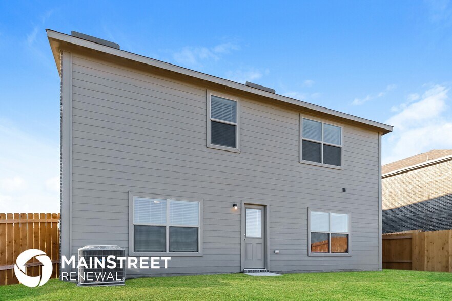 Building Photo - 209 Switchback Hl Rd