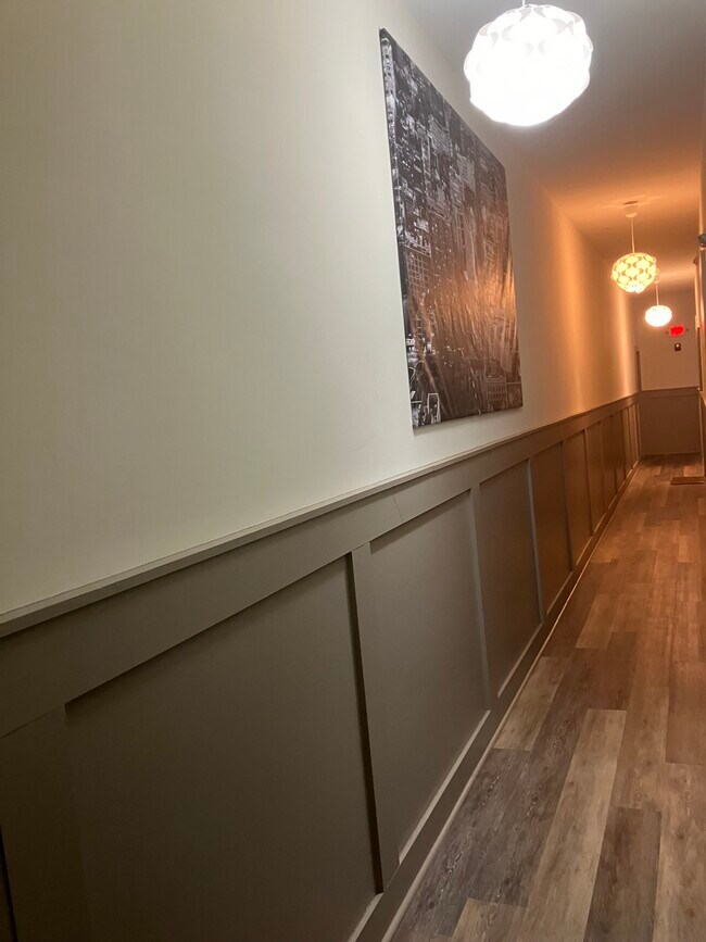 Building Photo - 420 Gaskill St