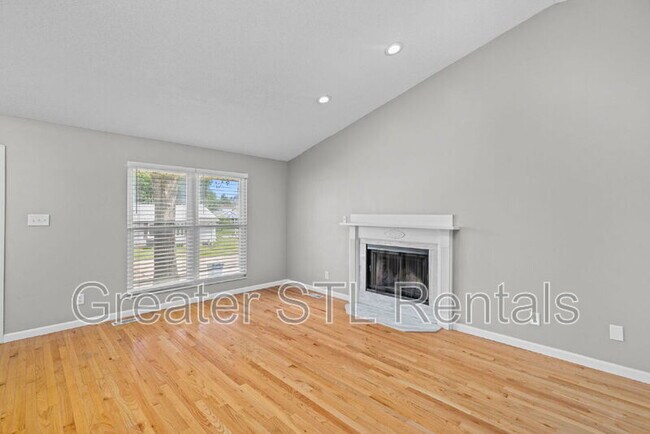 Building Photo - 1519 Harvard Way