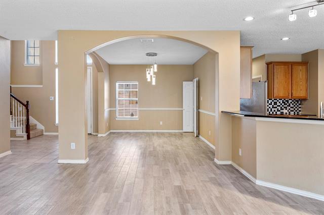 Building Photo - 1116 Wedgewood Dr