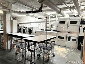 Building Photo - 210 Martine Ave