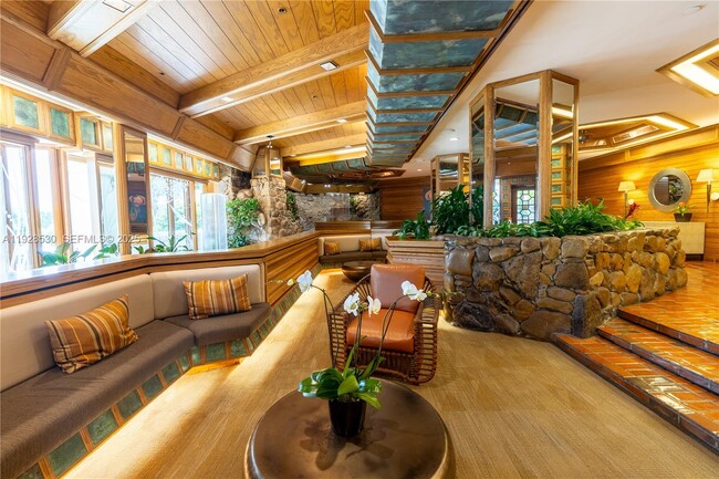 Building Photo - 4000 Towerside Terrace