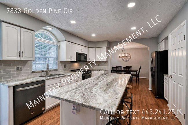 Building Photo - 7833 Golden Pine Cir