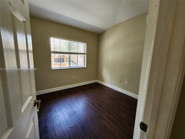 Building Photo - 3810 N Jog Rd