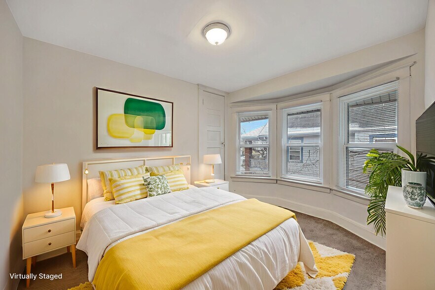 Building Photo - 2243 Hannaford Ave