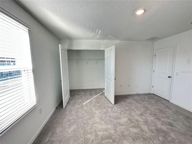 Building Photo - 3030 Skyline Lp